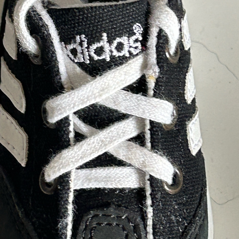 ADIDAS baby ADIFIT black shoes in like new condition size 3K - Picture 5 of 7